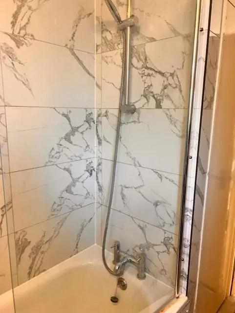 Beautiful Rooms Close To Brick Lane Λονδίνο Δωμάτια σε οικογενειακή κατοικία